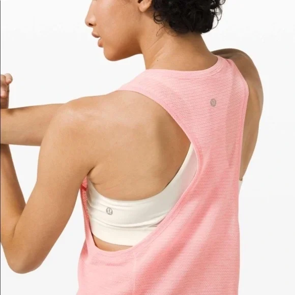 Lululemon Stronger as One Muscle Tank - Picture 1 of 14